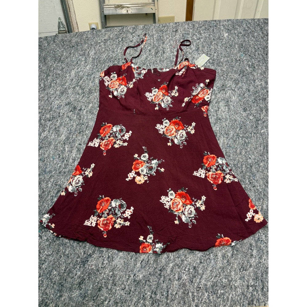 Forever 21 Plus Burgundy Floral Mini Dress 2X NWT Rose Print Strappy Sundress